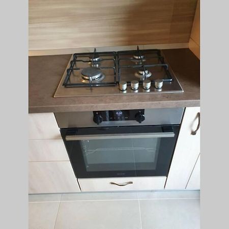 Apartament Confort Studio With A Marvelous Kitchen Bukareszt Zewnętrze zdjęcie